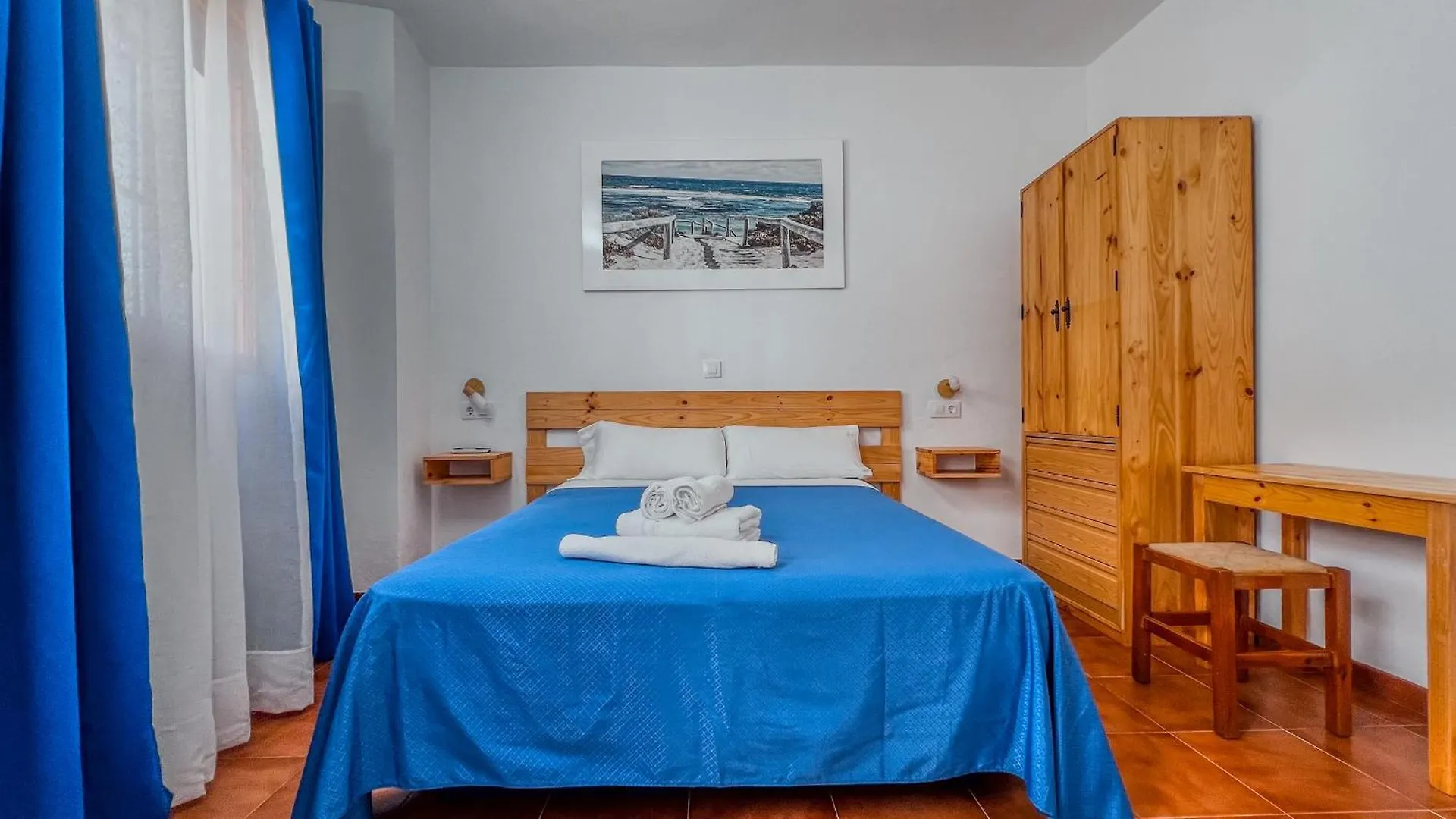 La Tortuga Lodging Rooms Tarifa Guest house