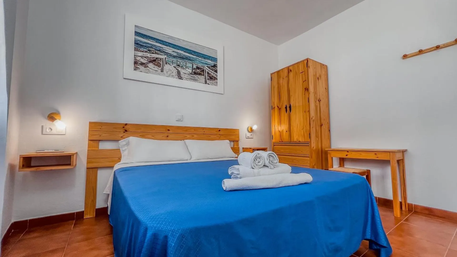 La Tortuga Lodging Rooms Tarifa Guest house