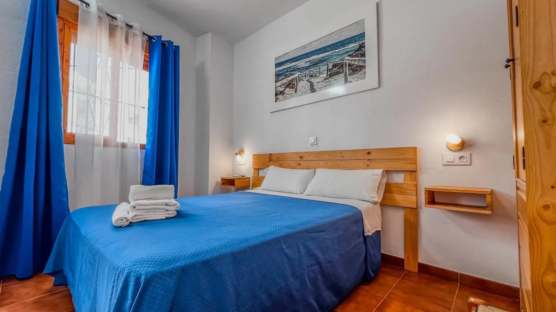 Guest house La Tortuga Lodging Rooms Tarifa Spain