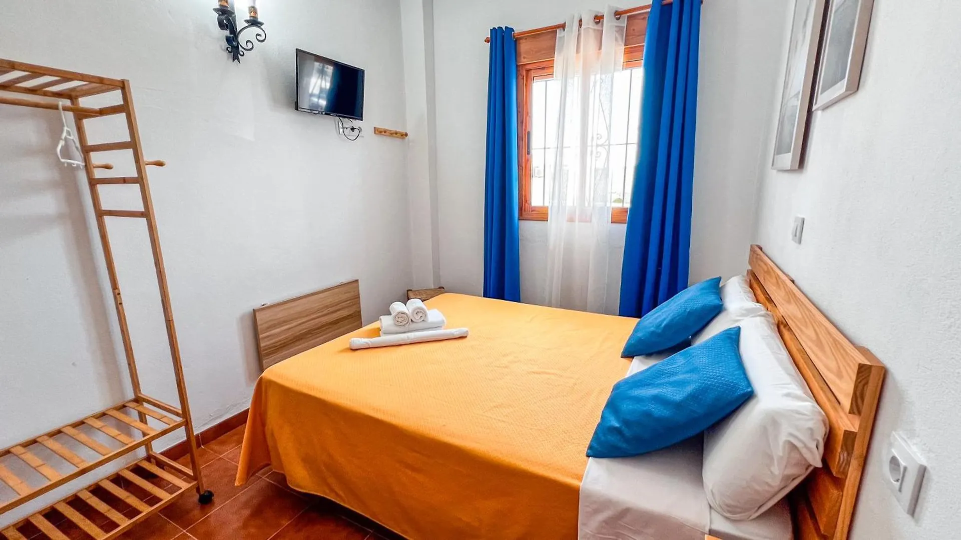 La Tortuga Lodging Rooms Tarifa